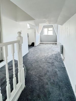 Lounge- click for photo gallery